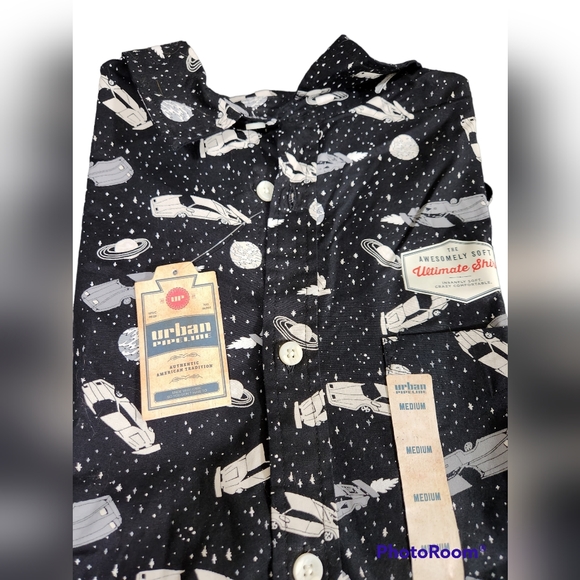 NWT Urban Pipeline Rockabilly Retro Space Cars Collard Button Up Short S… - Picture 4 of 11